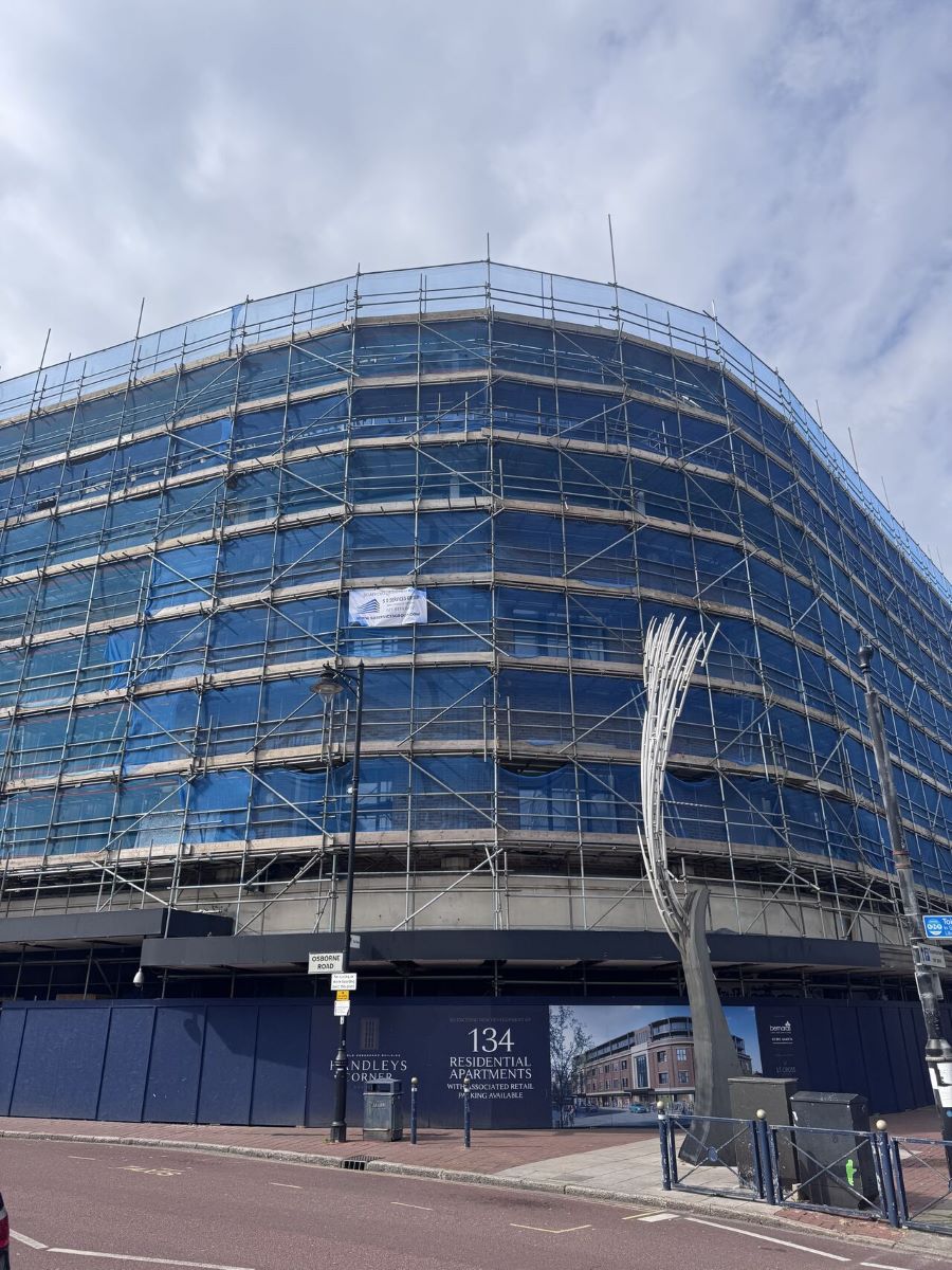 Image of scaffolding on Palmerston Road